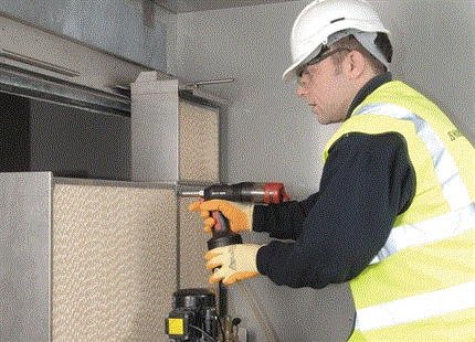 Humidifier installations